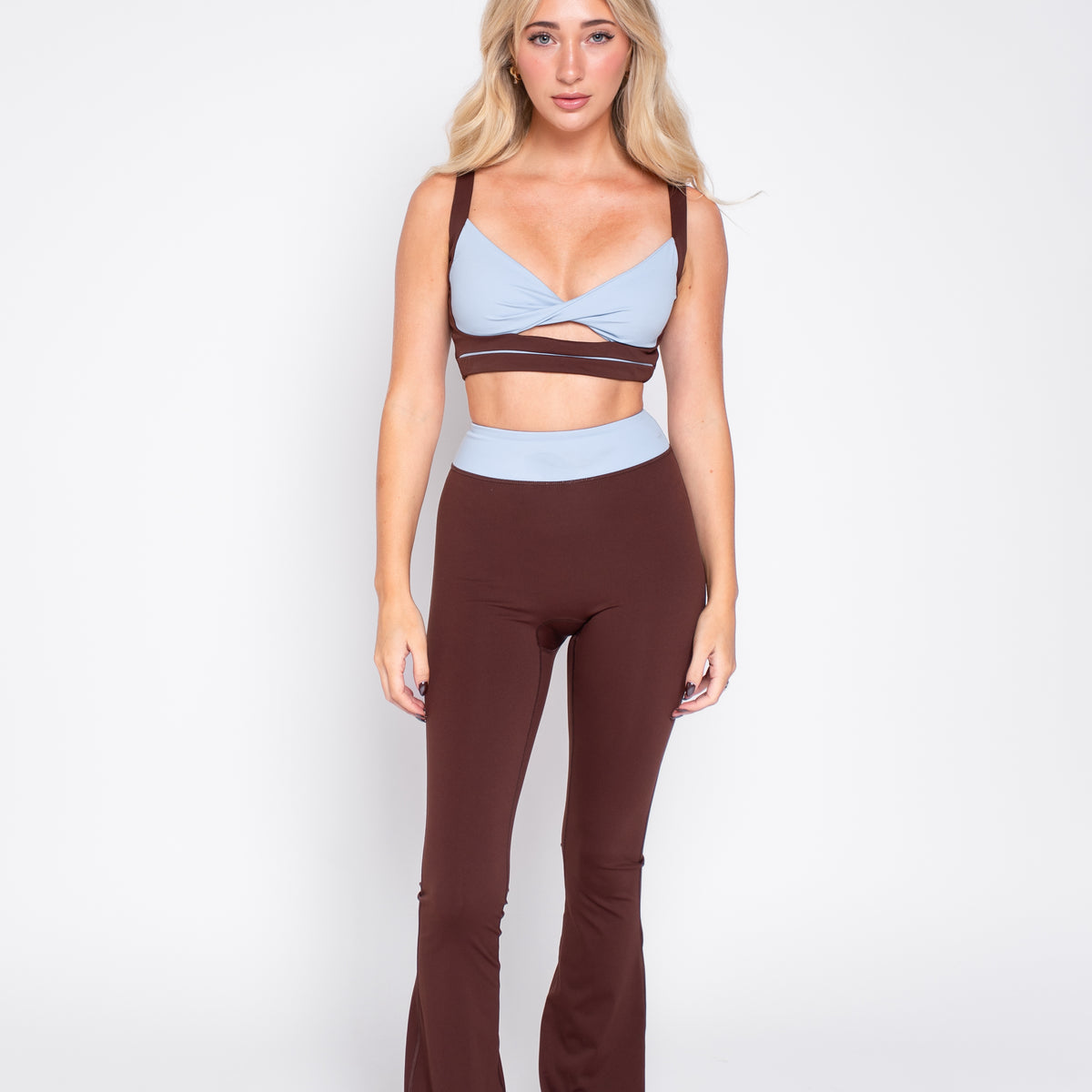 Roma Twist Top – Bella Vie